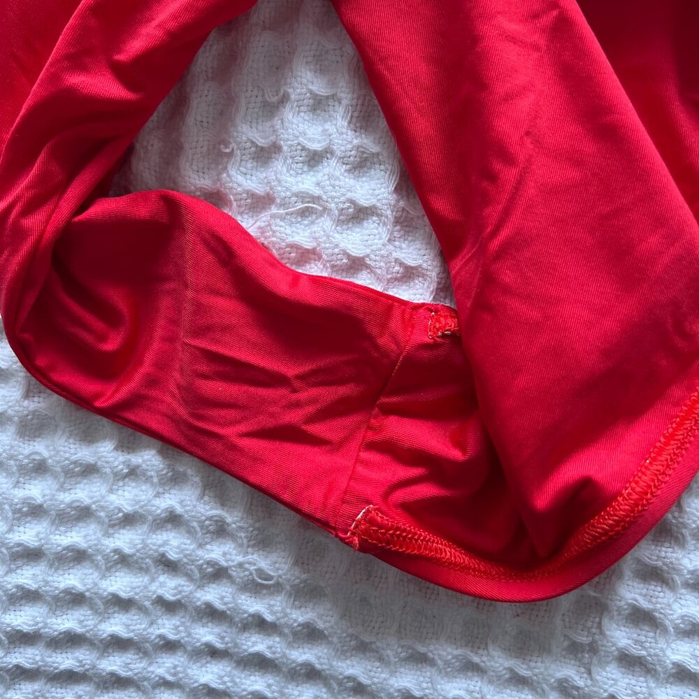 NWOT Vitamin A Swim Jenna One Piece - Ruby EcoLux - Picture 7 of 9